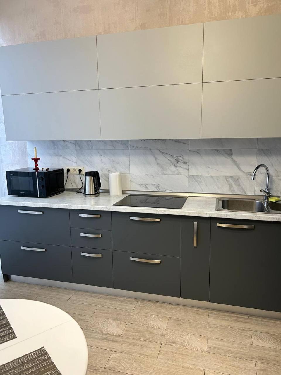 Apart Assistant On Smart Plaza Kiev Esterno foto