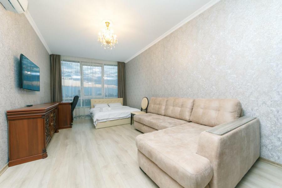 Apart Assistant On Smart Plaza Kiev Esterno foto